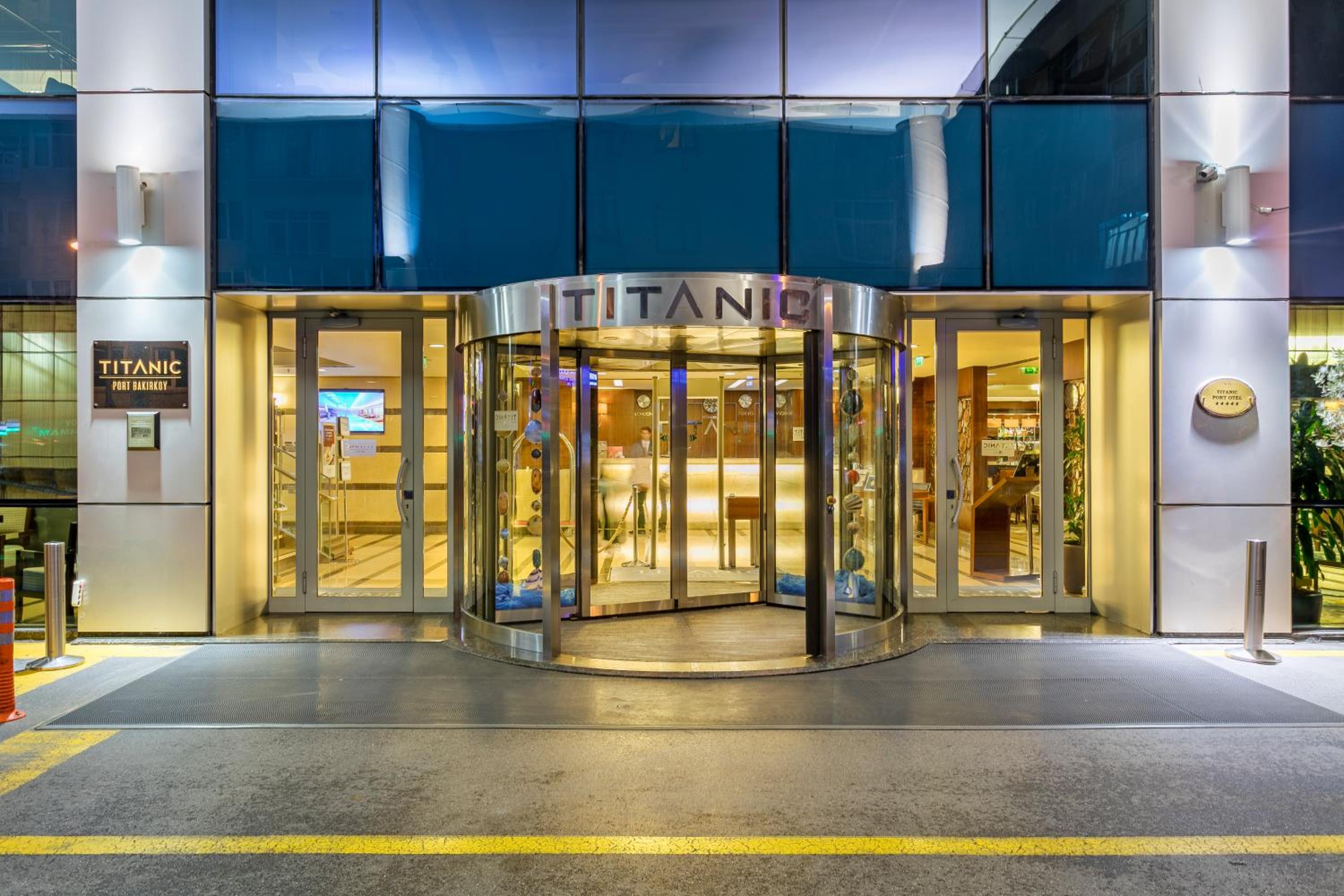 Titanic Port Bakirkoy - Image 16