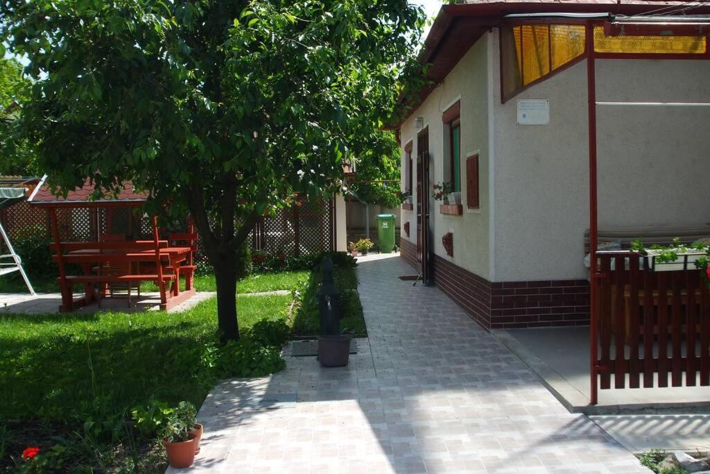 Photo 31