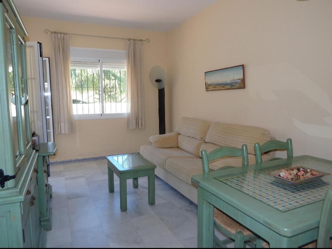 Apartamento la Barrosa ,Urb los Veleros view 5