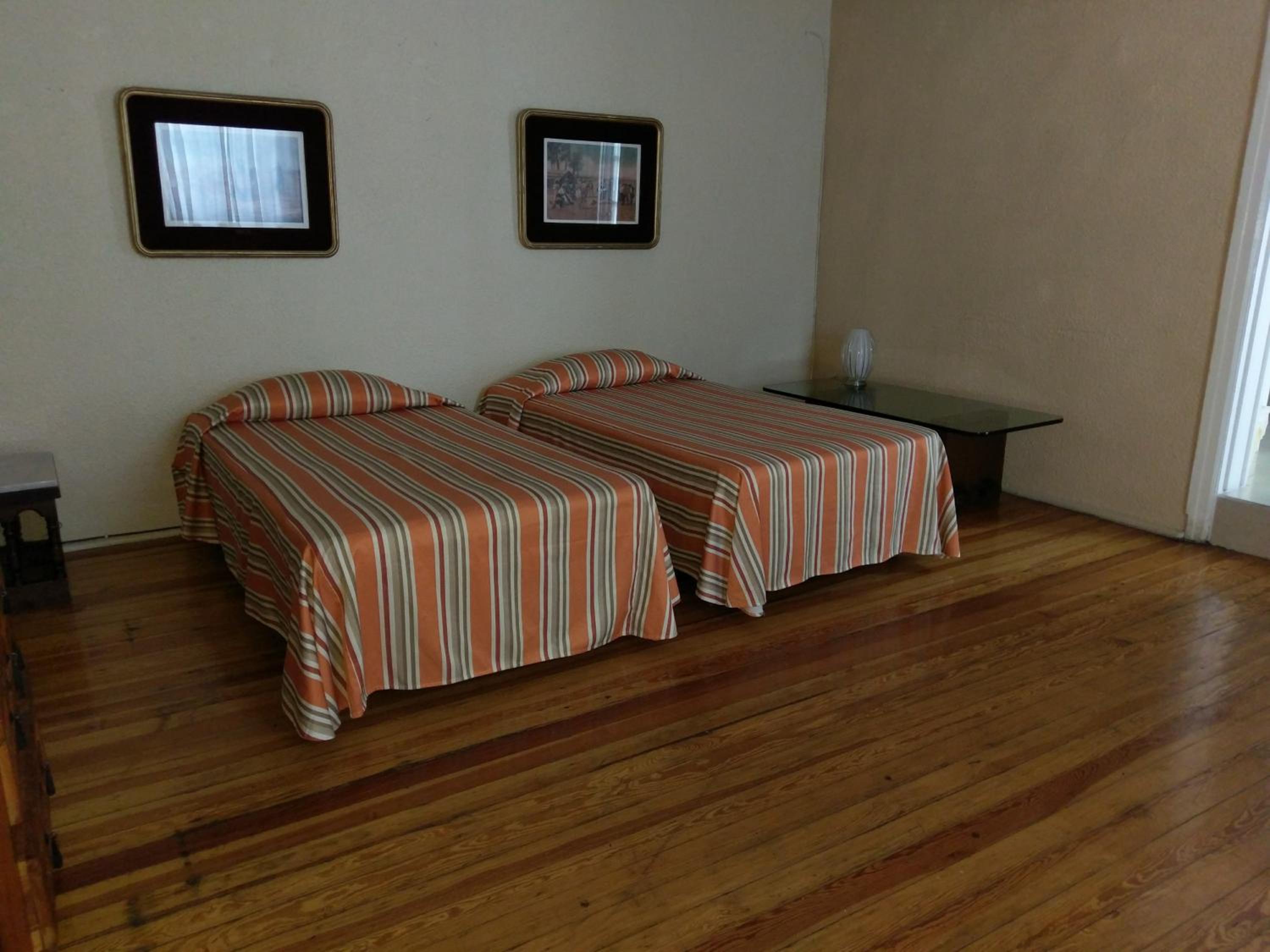 Anys Hostal photo 3