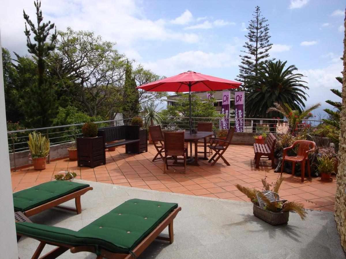 Hotel Vila Gama Apartamentos rodeados de natureza - Image 1