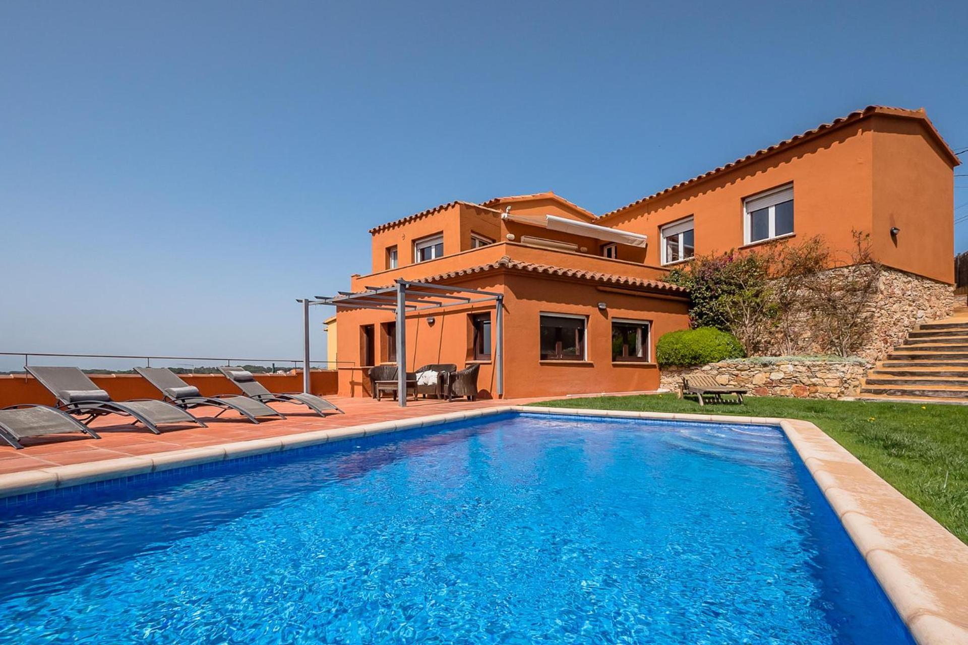 Hotel B-47 BEGUR 8PaX - Image 1