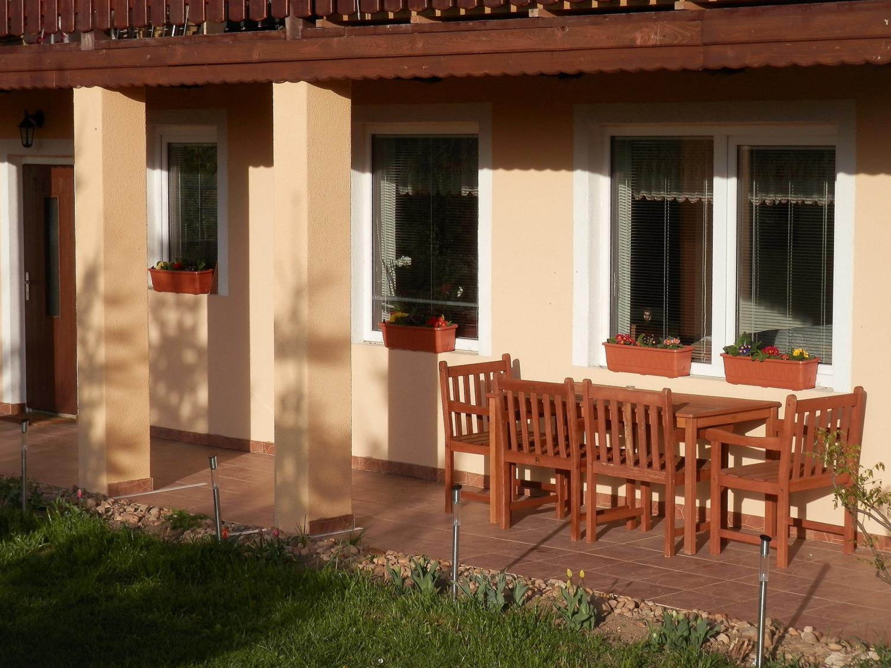 Apartment Boroví