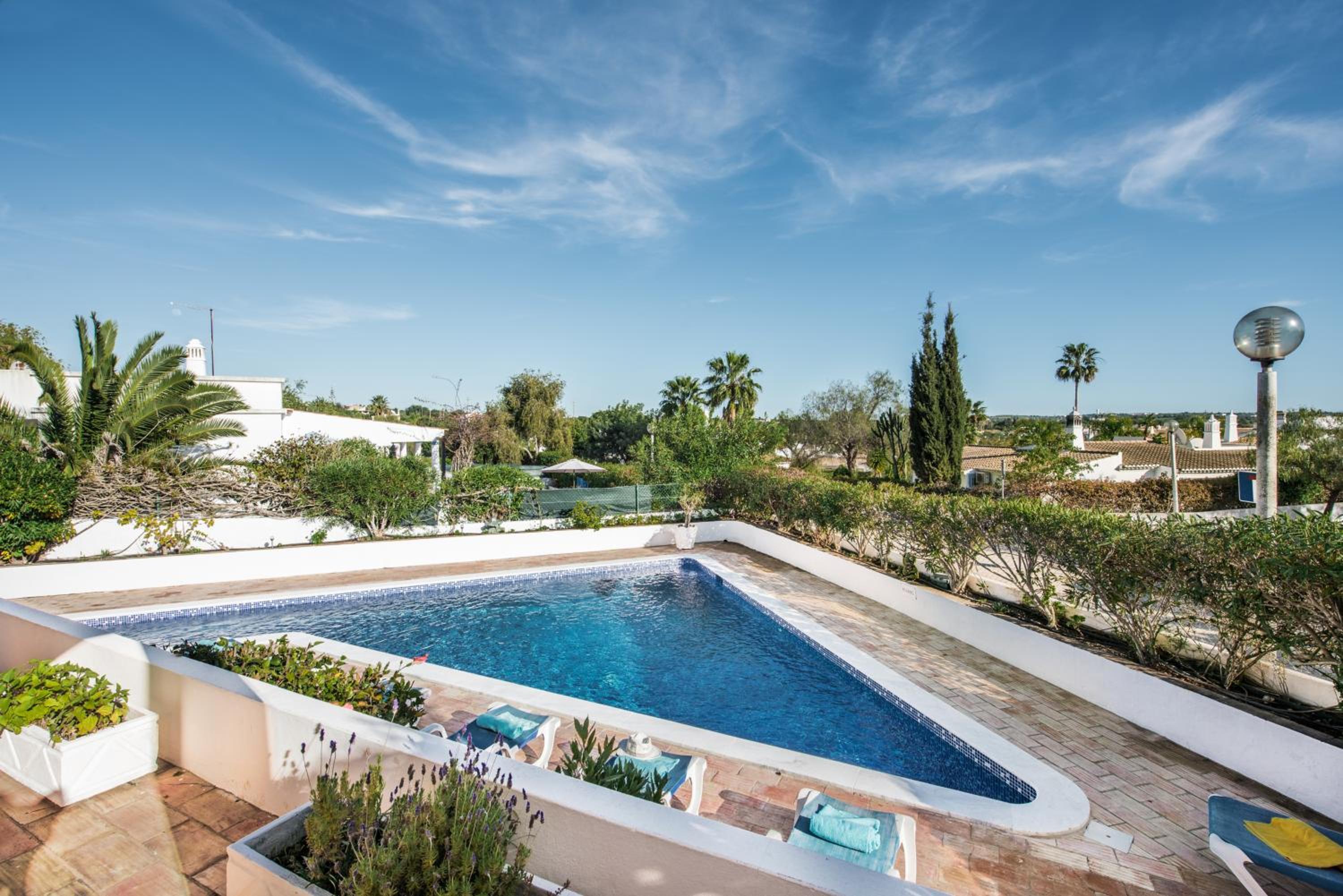 Buganvilia by Algarve Villa Holidays