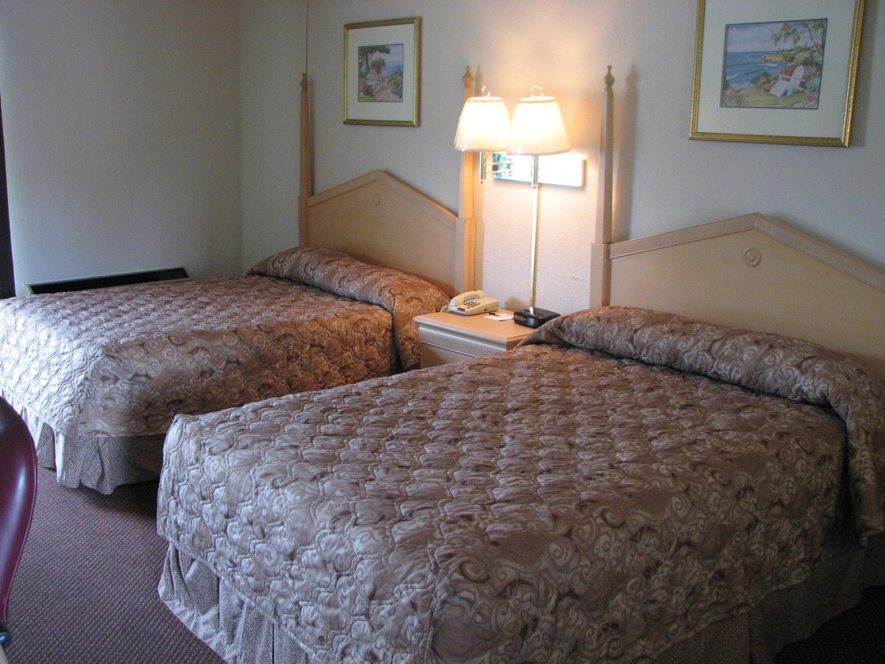 The Hastings Inn Parsons view 5