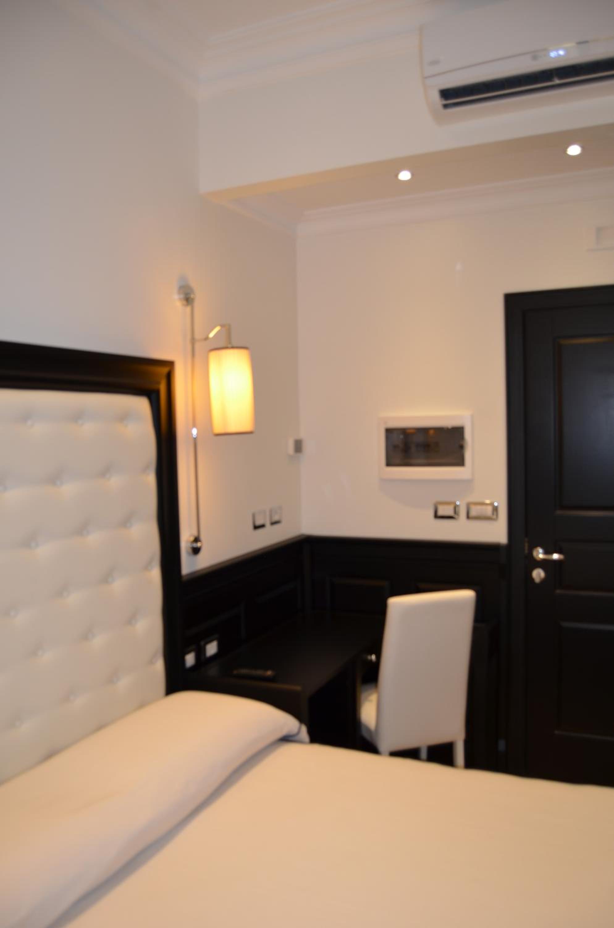 Vaticano Royal Suite Guest House