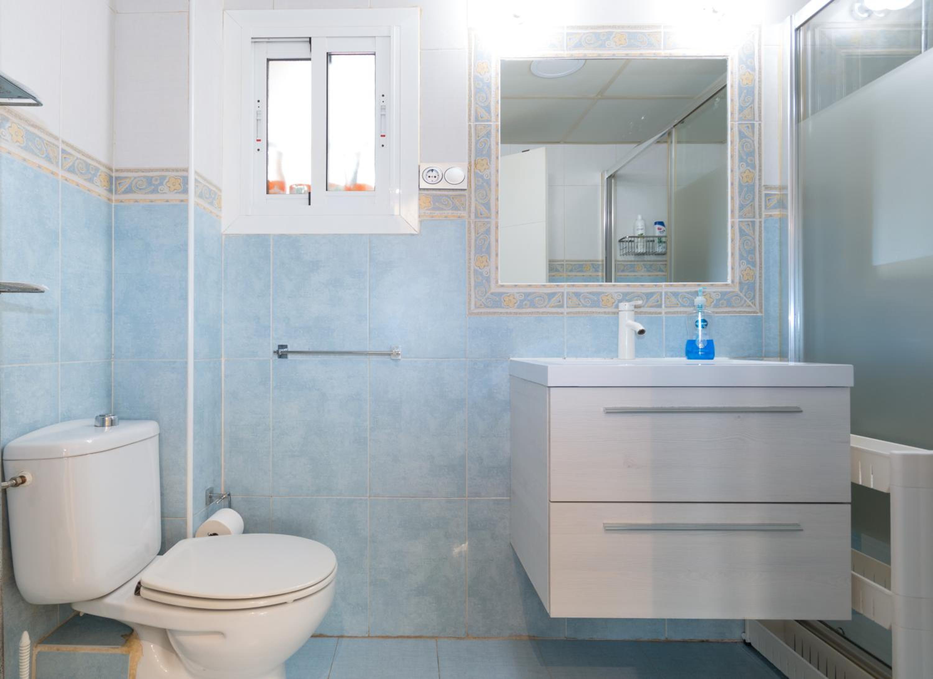 Murcia Vacations - Piso de diseno junto al centro de Murcia con parking - Property Image 3