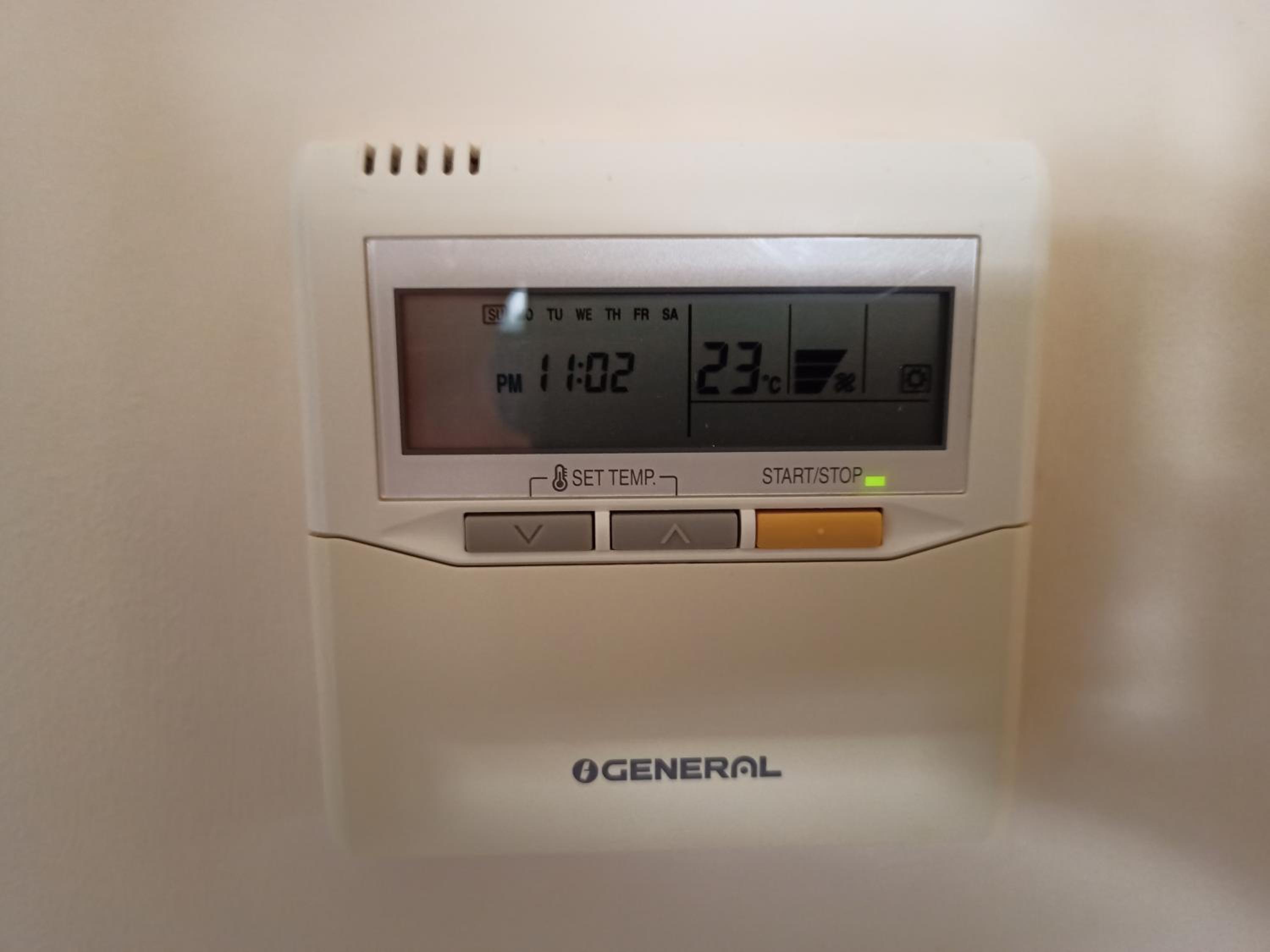 Murcia Vacations - Piso de diseno junto al centro de Murcia con parking - Property Image 9