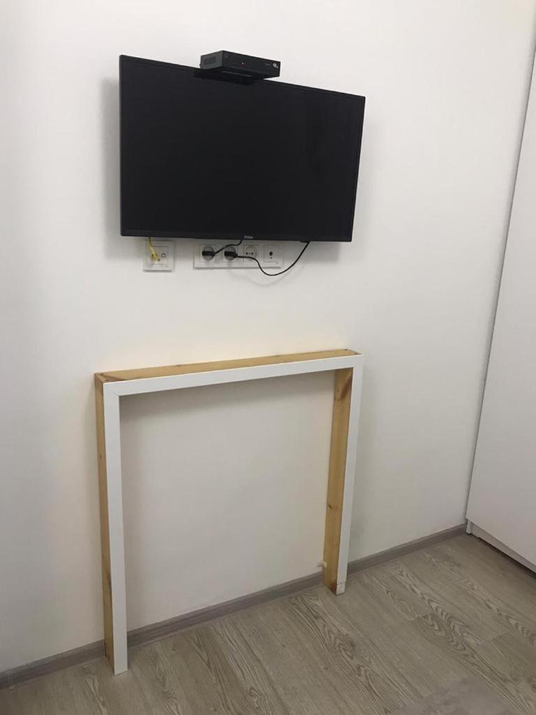 Apartment 4