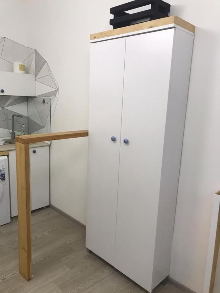 Apartment 4