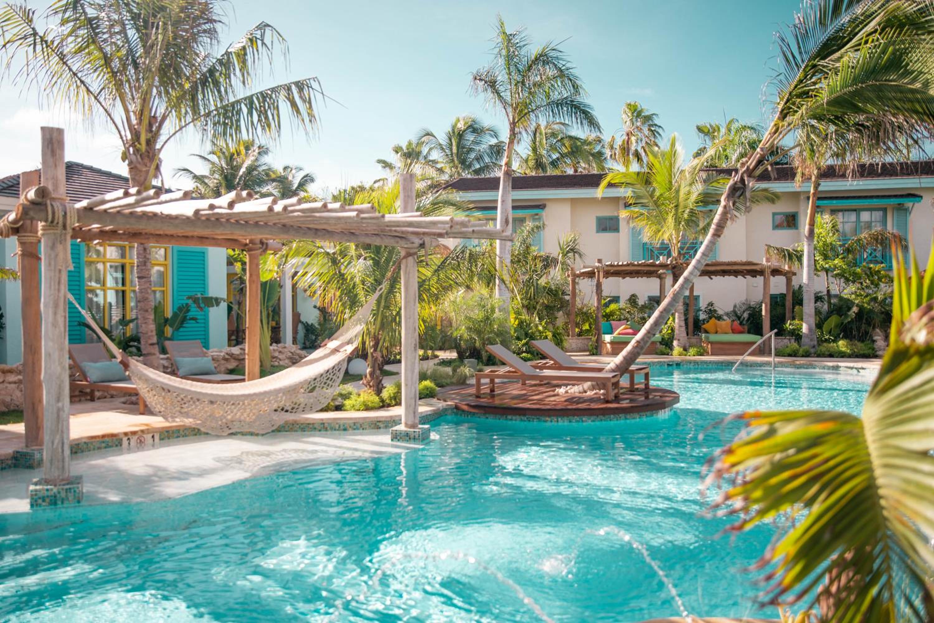 Pool & Wellness