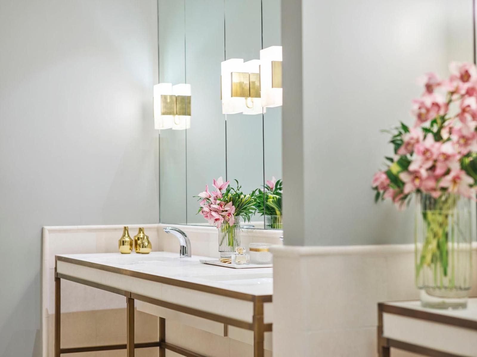 The Beverly Hills Hotel - Dorchester Collection - Image 5