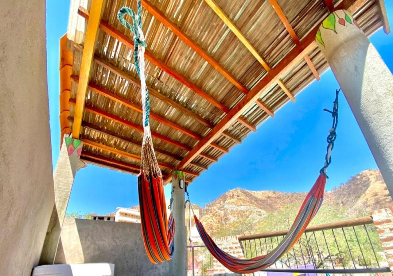 Hostal Aurora, Smith Lodging