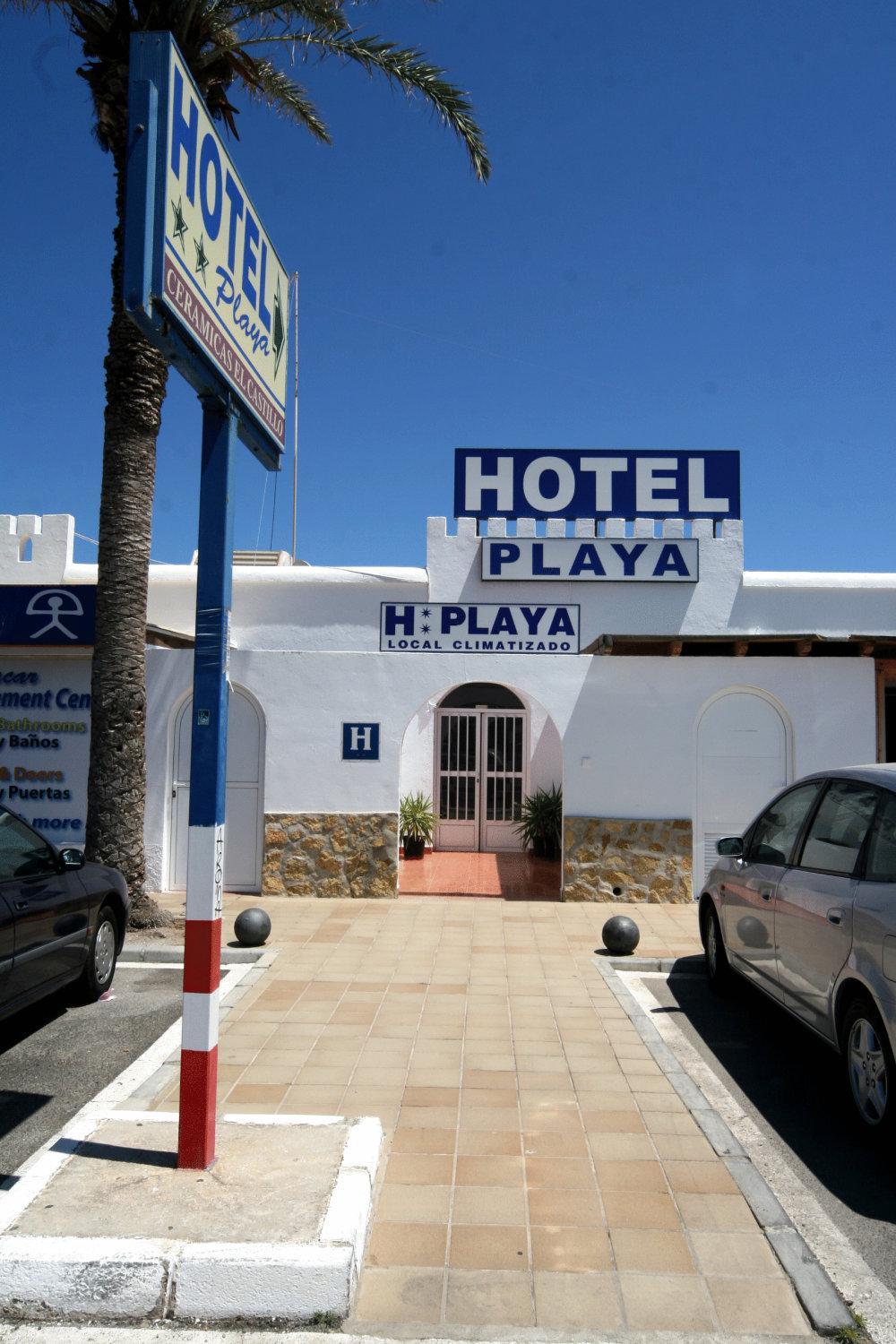 Hotel Playa - Image 1