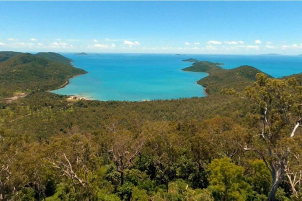 Ridge Cabin - Stunning Views - 5km From Neighbours