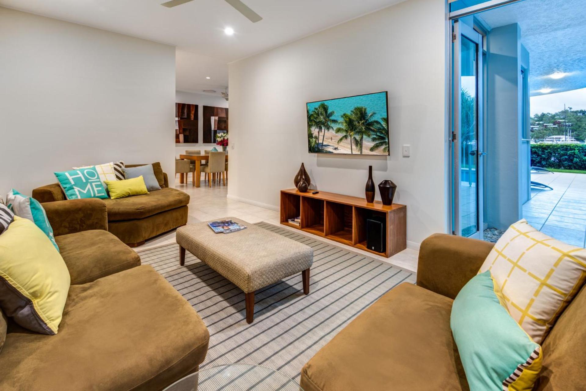 Pavillions 11 on Hamilton Island, waterfront apartment with private pool and buggy
