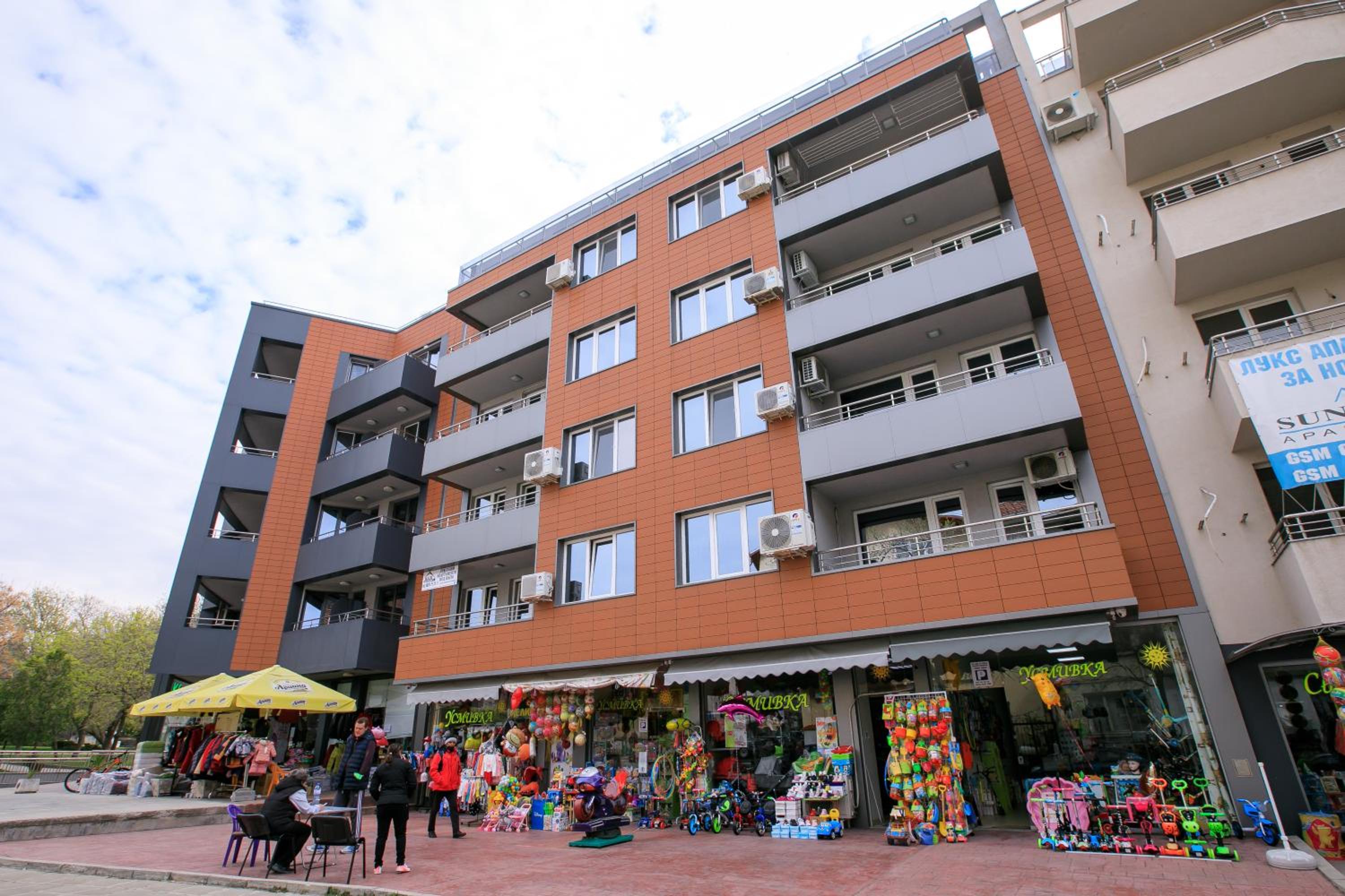 Nori Apartment
