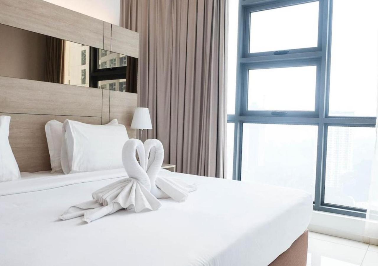 Robertson PanoramaKL Suites
