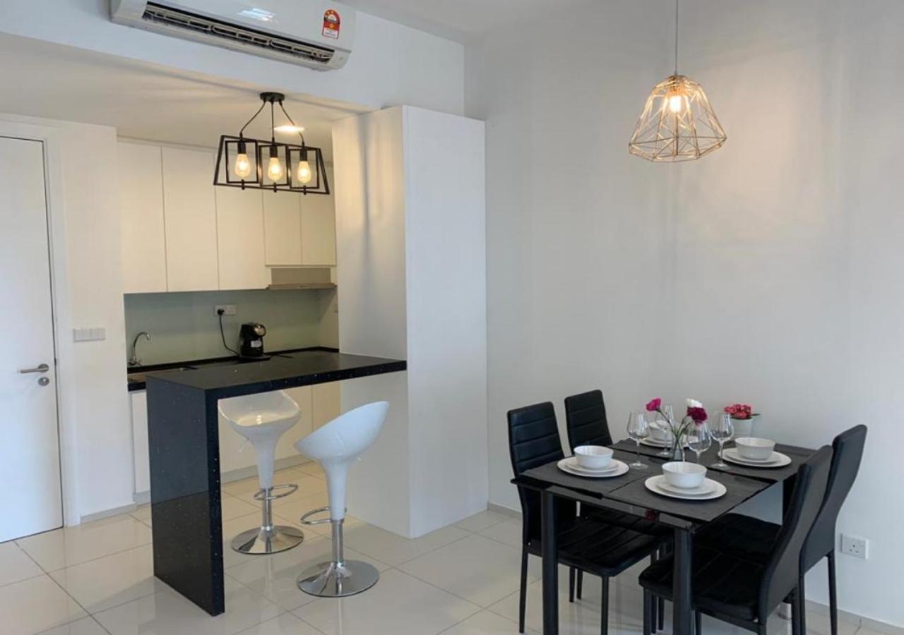 Robertson PanoramaKL Suites