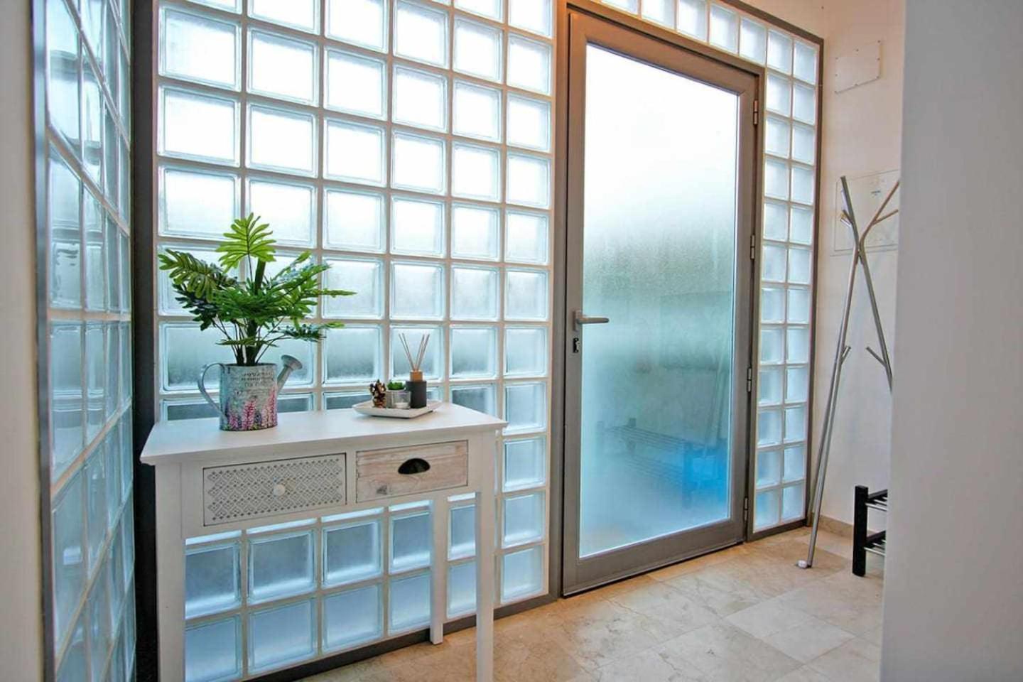 Believe in Dream Apart. Contemporâneo com Piscina view 2