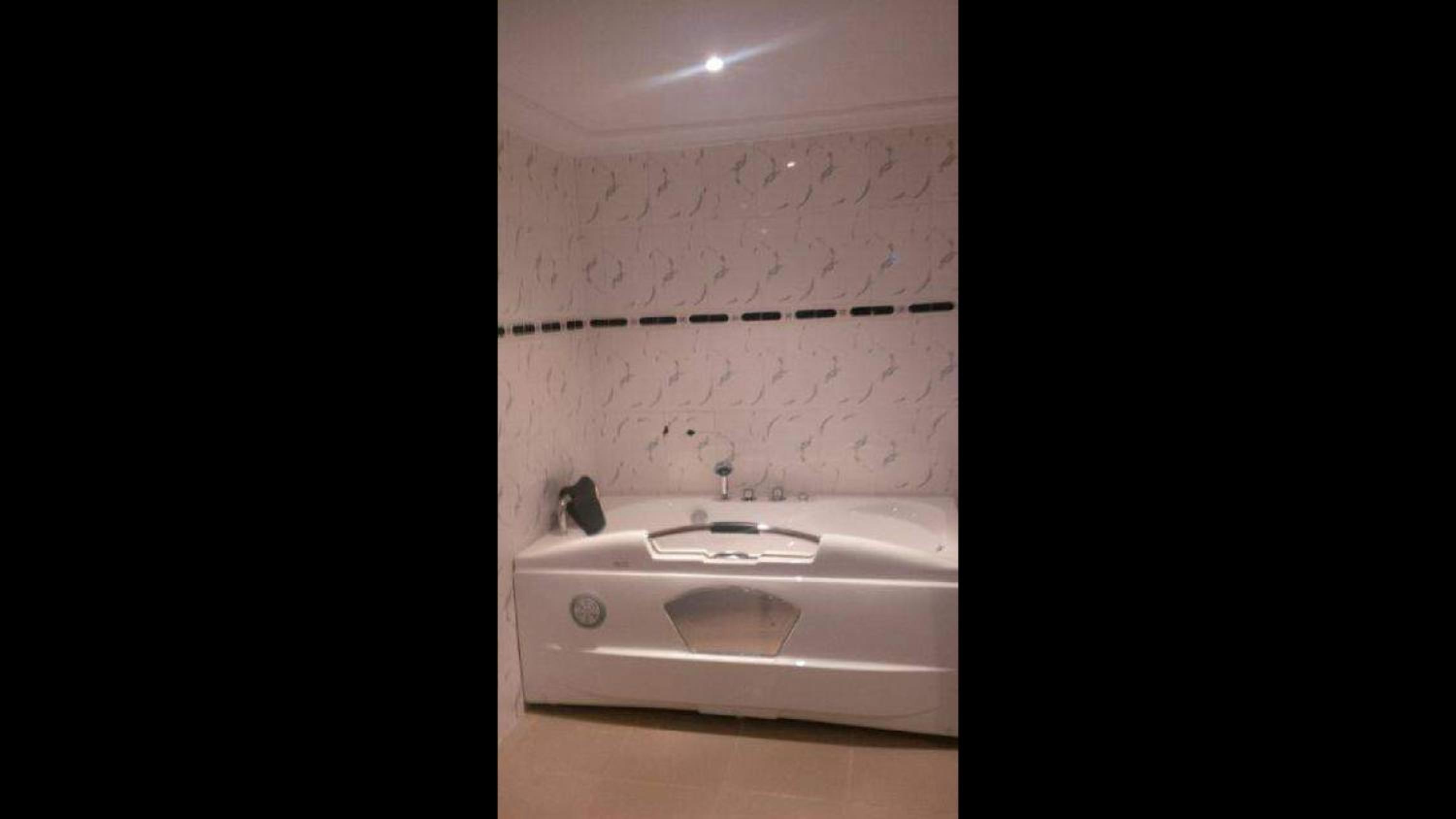 Choice Suites 111- Guest Room