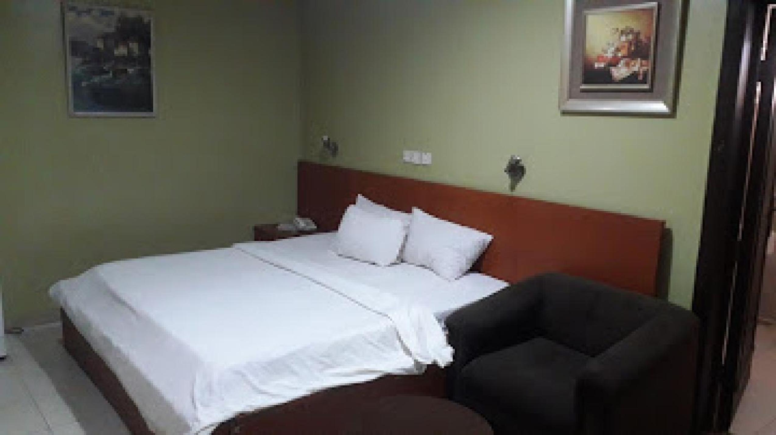 Divine Fountain Hotel - Guest Room view 5