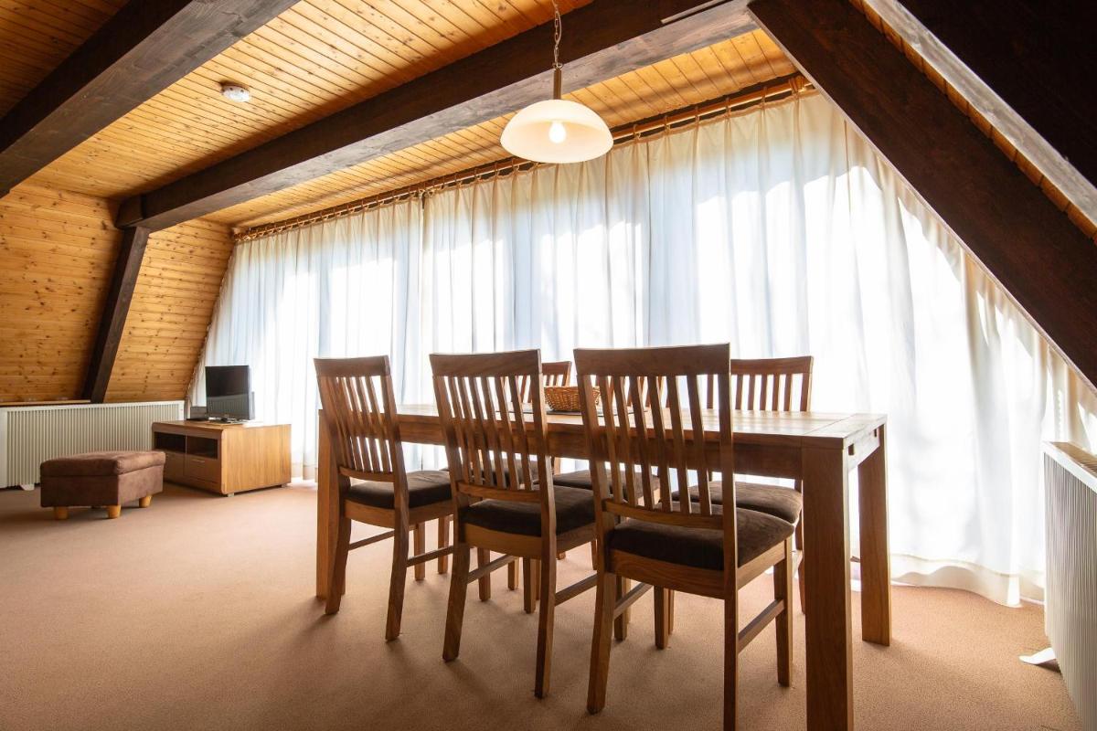 Ferienwohnpark Immenstaad am Bodensee Nurdachhaus Typ 8 NDW 080
