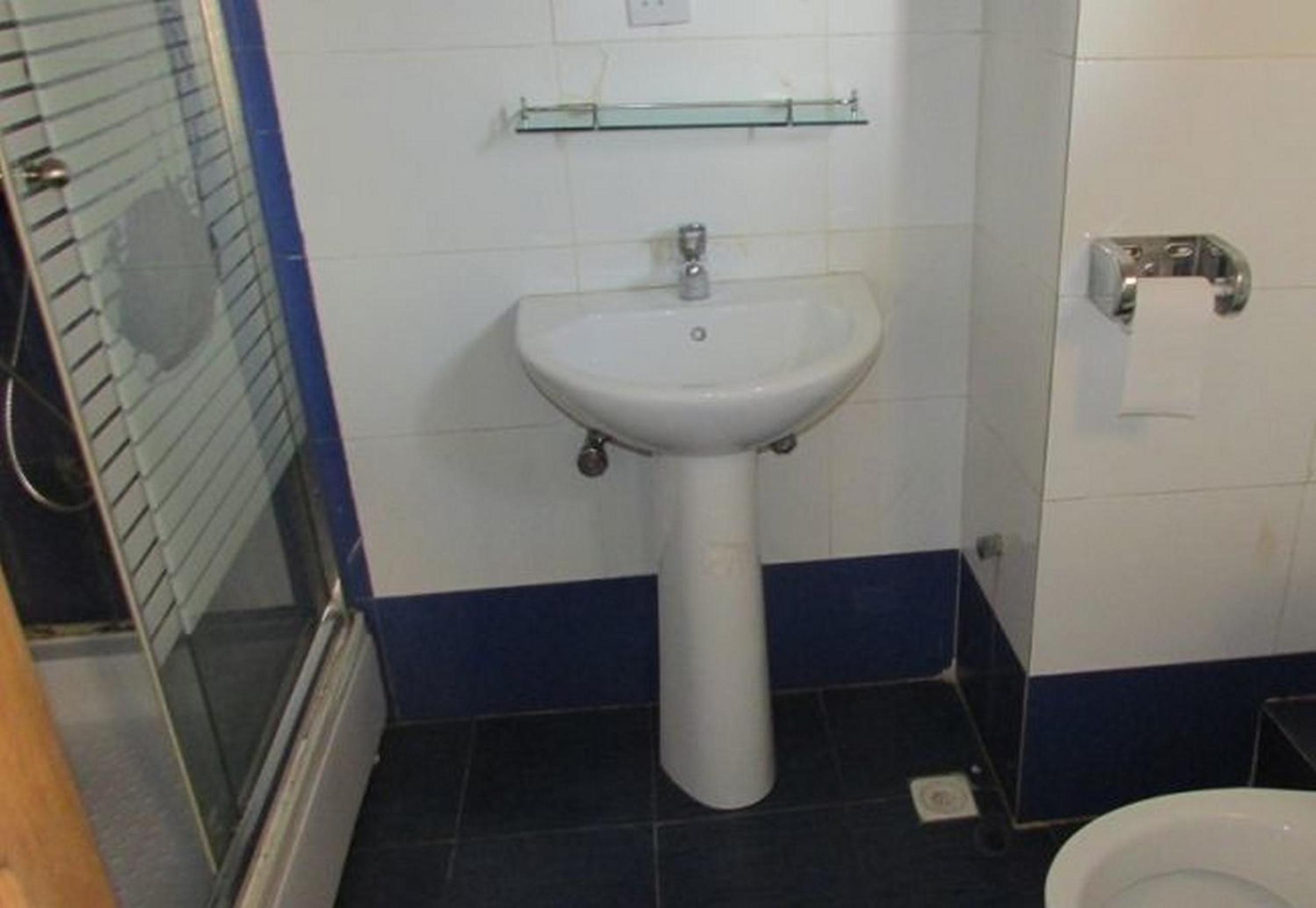 Harlescourt Hotels - Guest Room