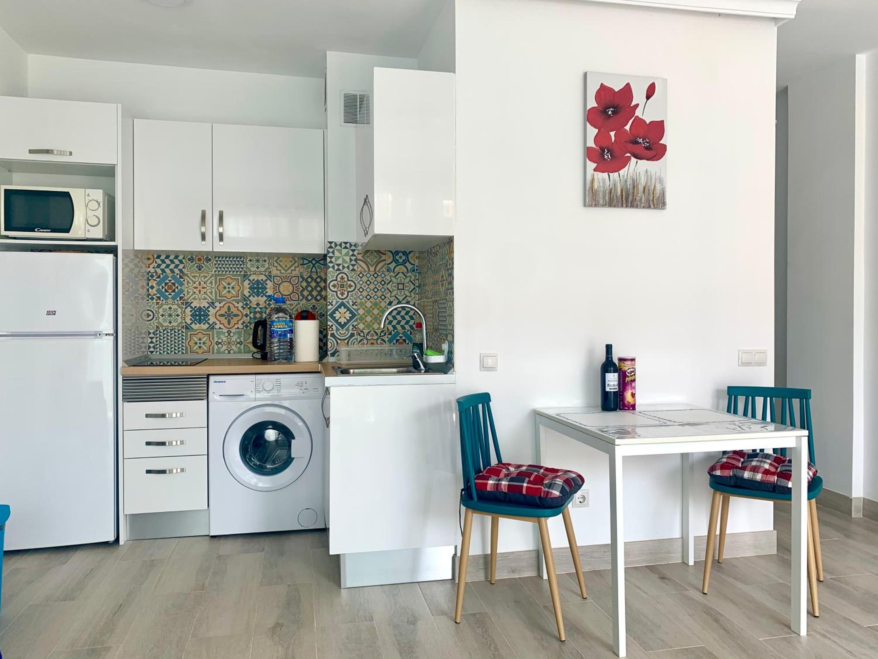 Calm, Cosy and Bright apartment renovated in playa del ingles- WiFi free photo 3
