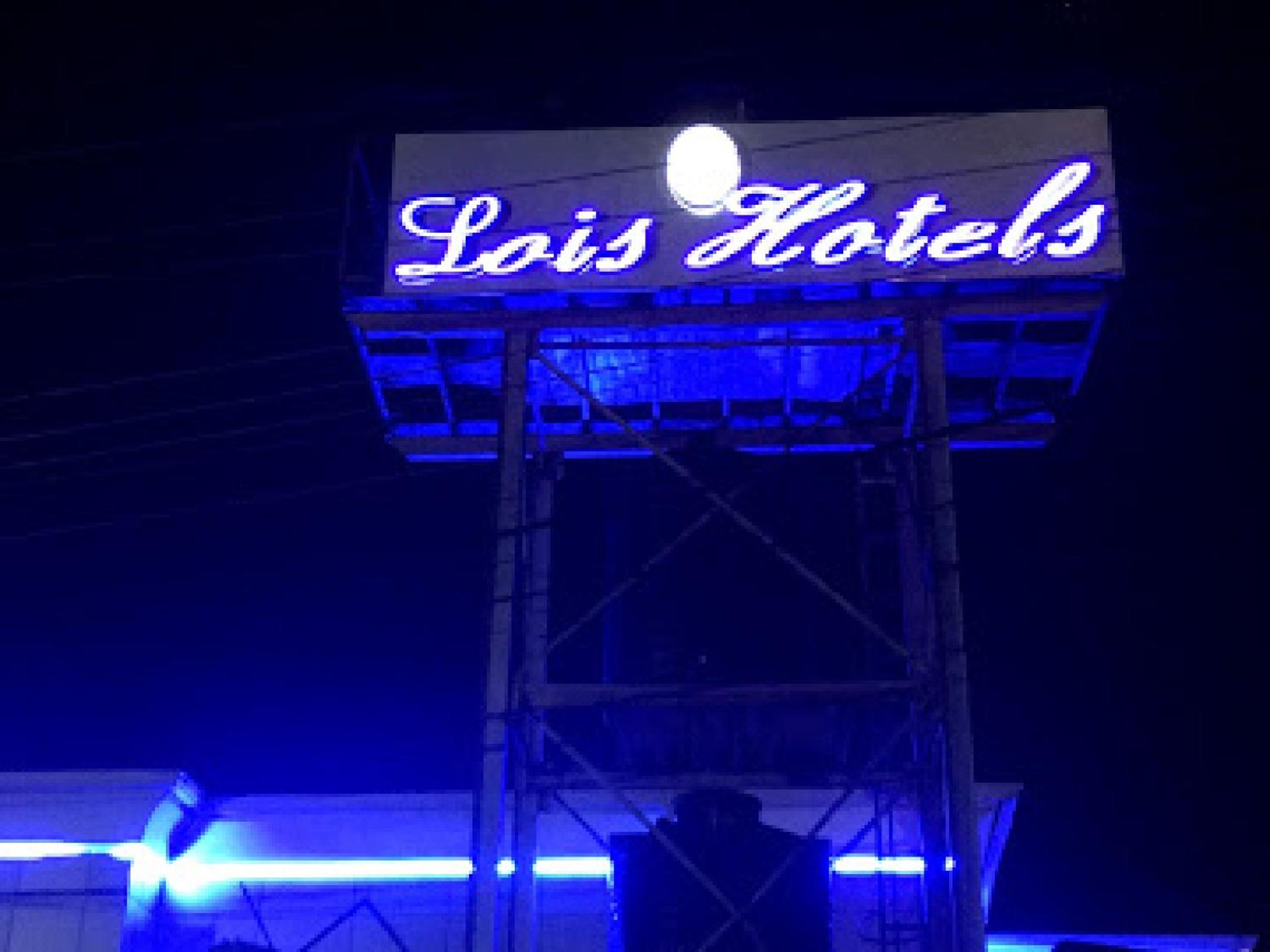 Lois Hotel - Diamond view 5