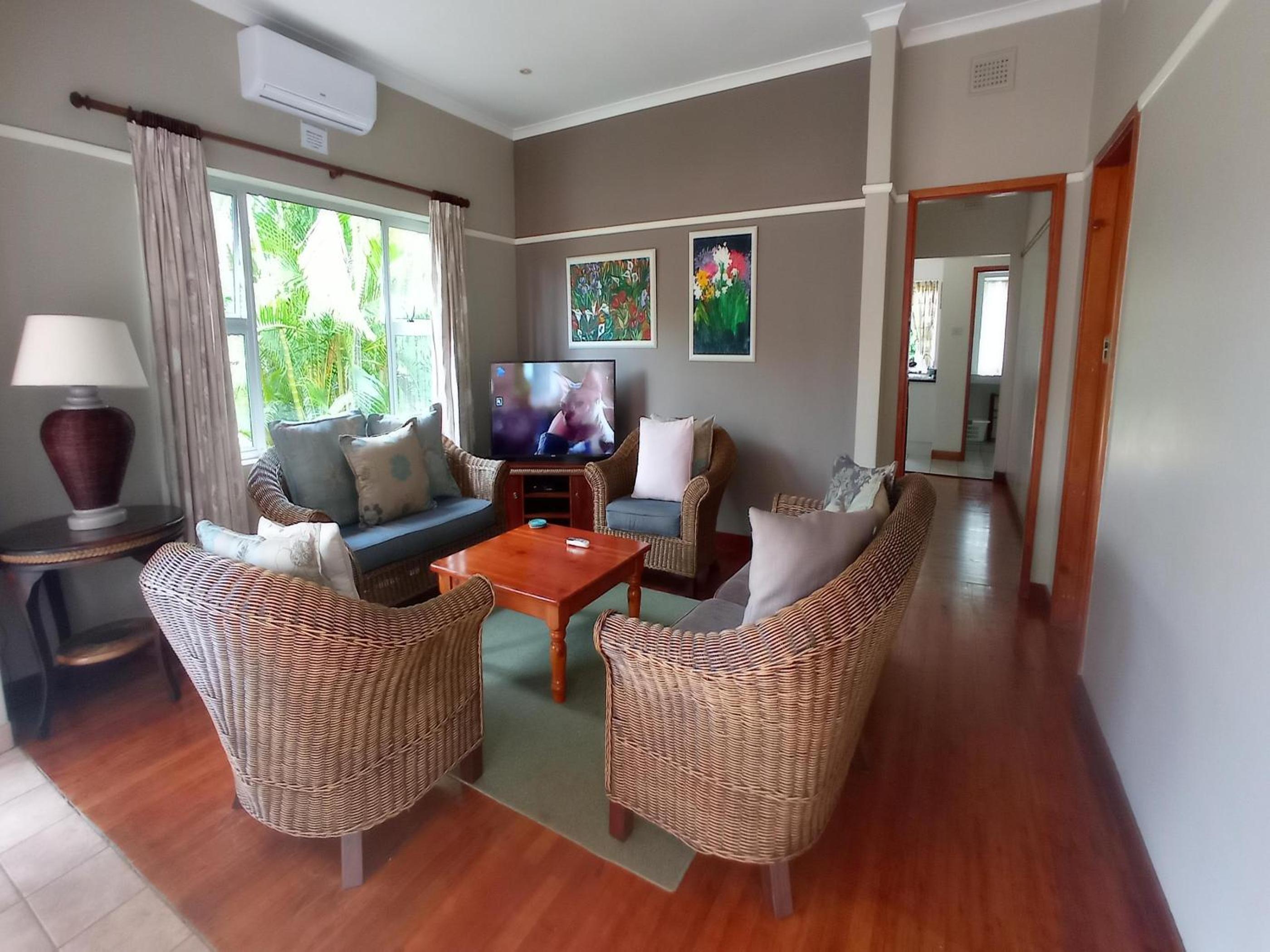 Villa Spa Holiday Resort view 2