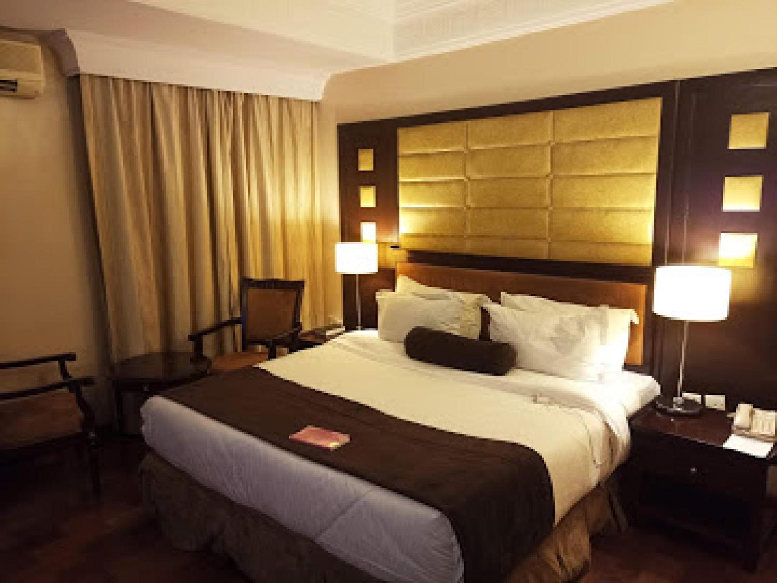 Owu Crown Hotel - Regular