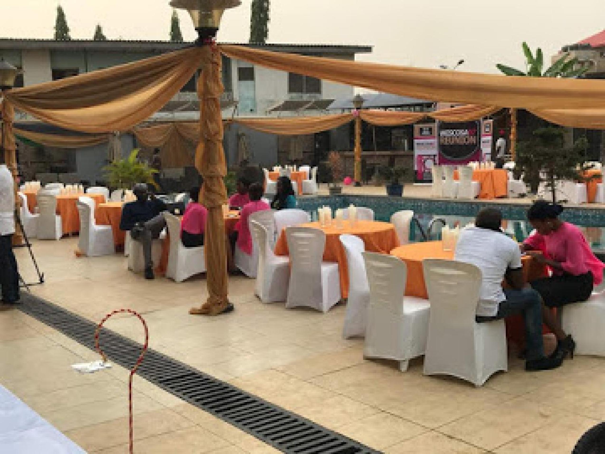 Owu Crown Hotel - Regular