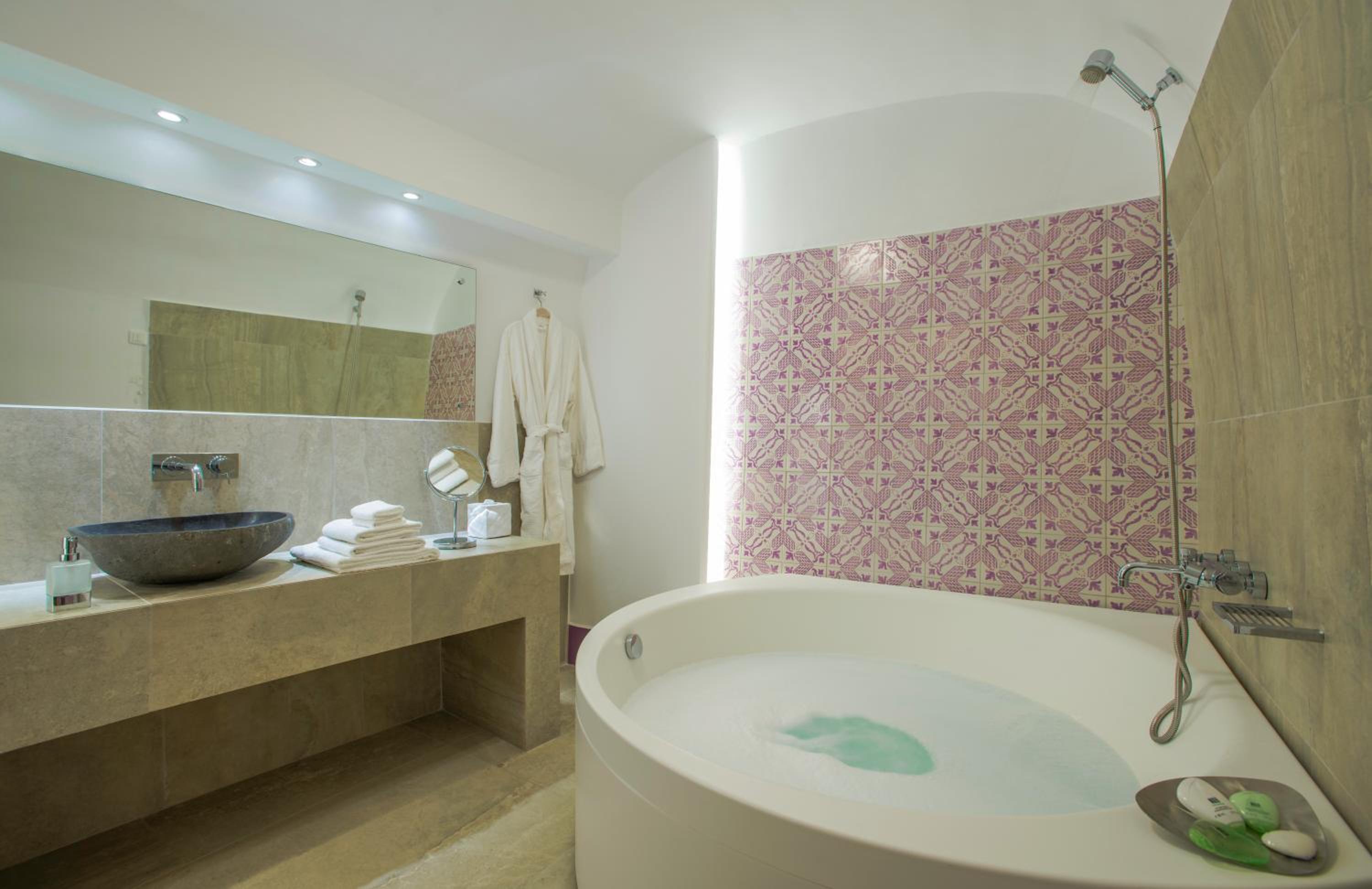 Santorini Secret Suites & Spa 114