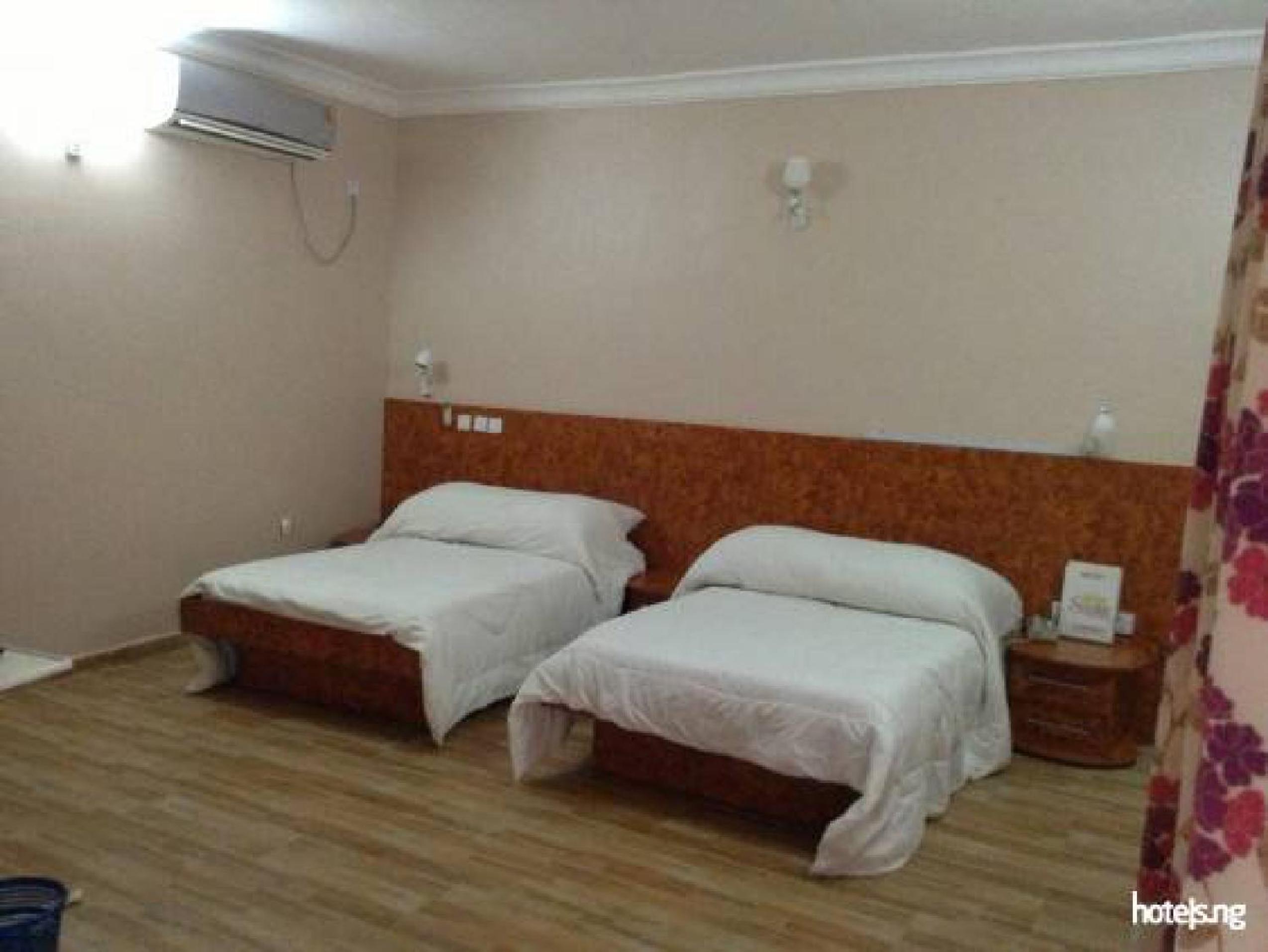 Sunview Hotel - Guest Room