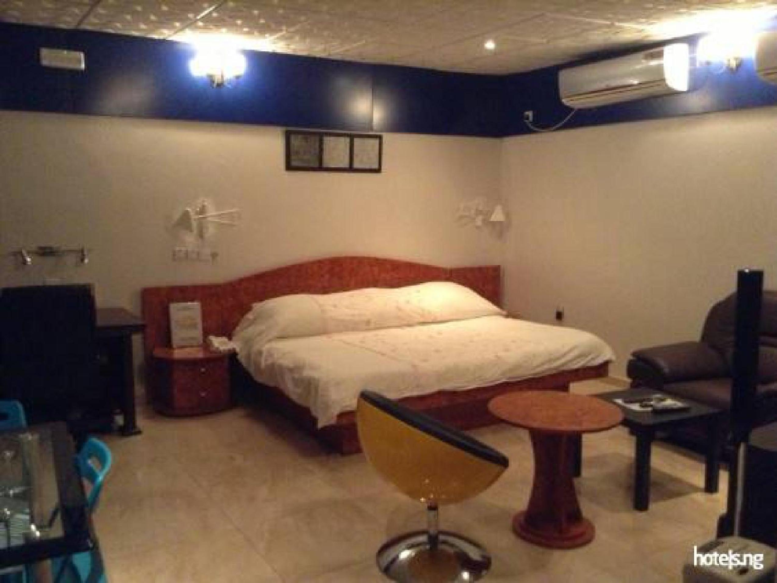 Sunview Hotel - Guest Room