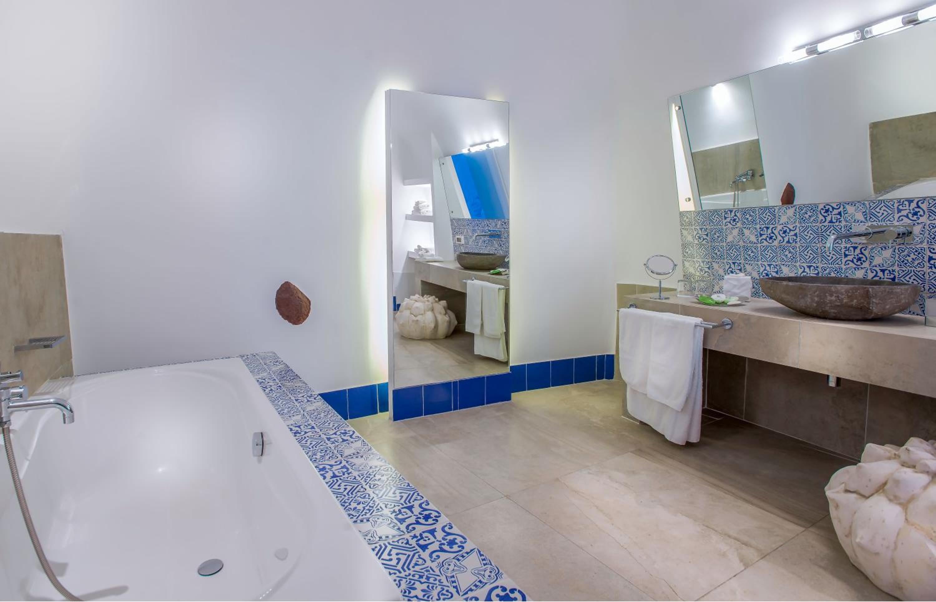 Santorini Secret Suites & Spa 117