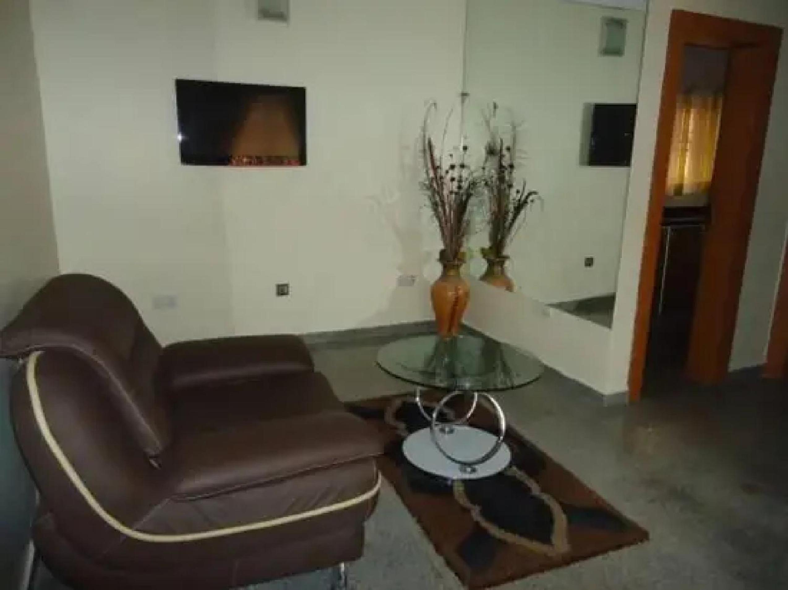 Waxride Residence - Guest Room view 3