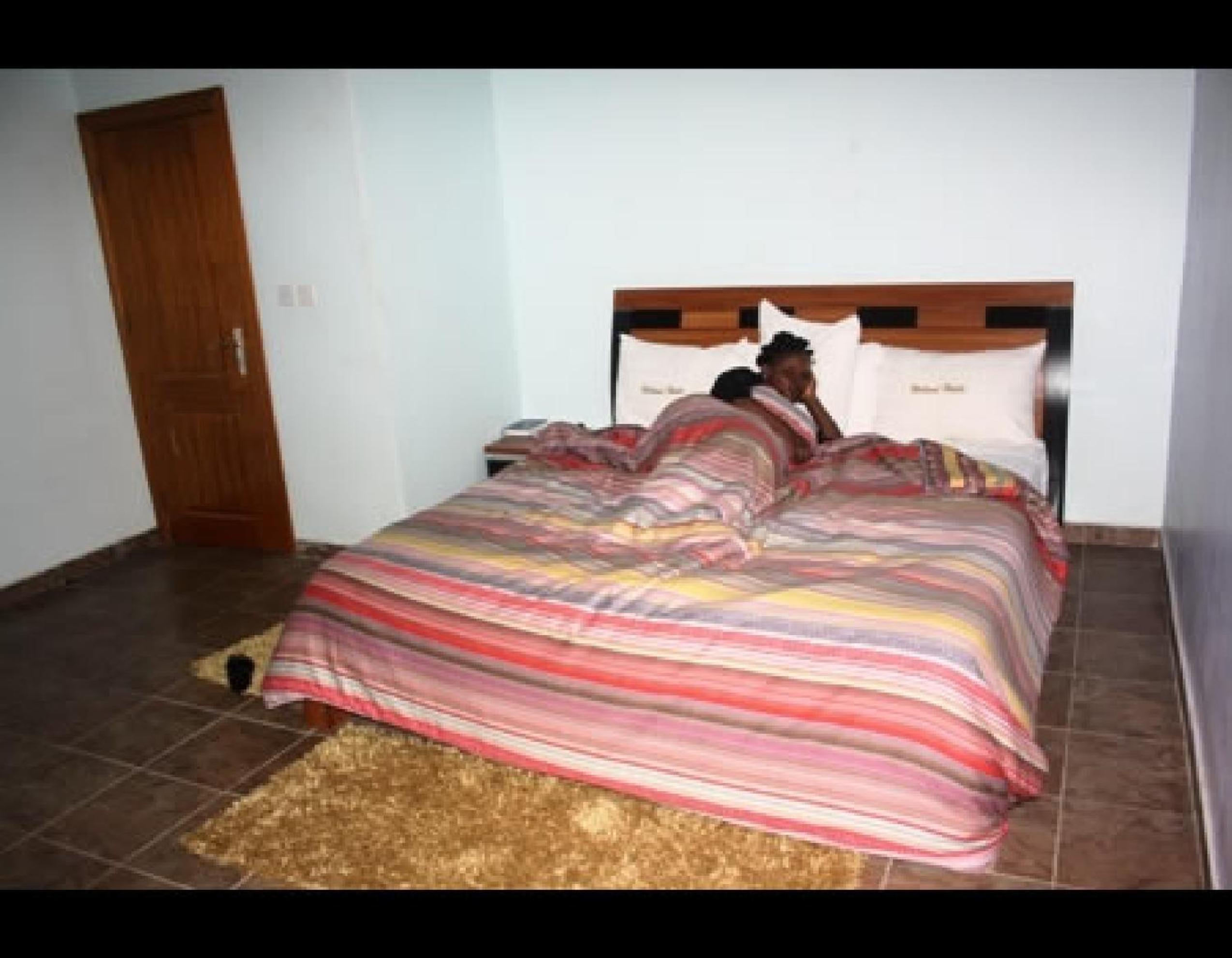 Photo 16