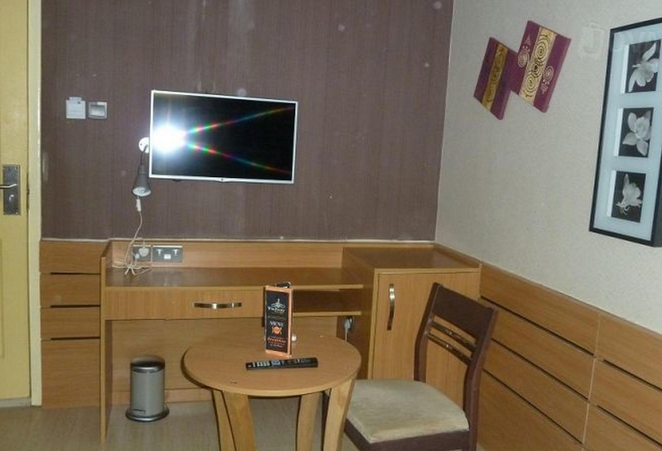 Photo 9