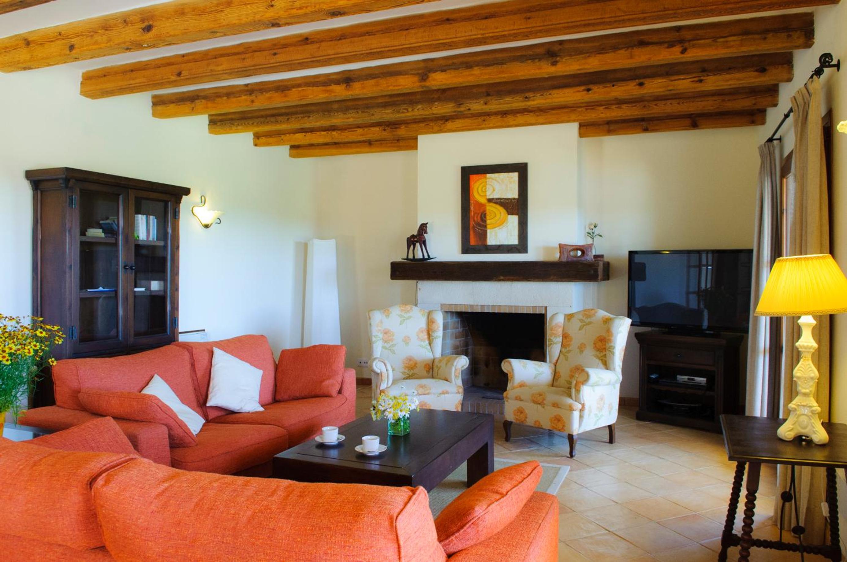 Finca Hort Can Veritat view 4