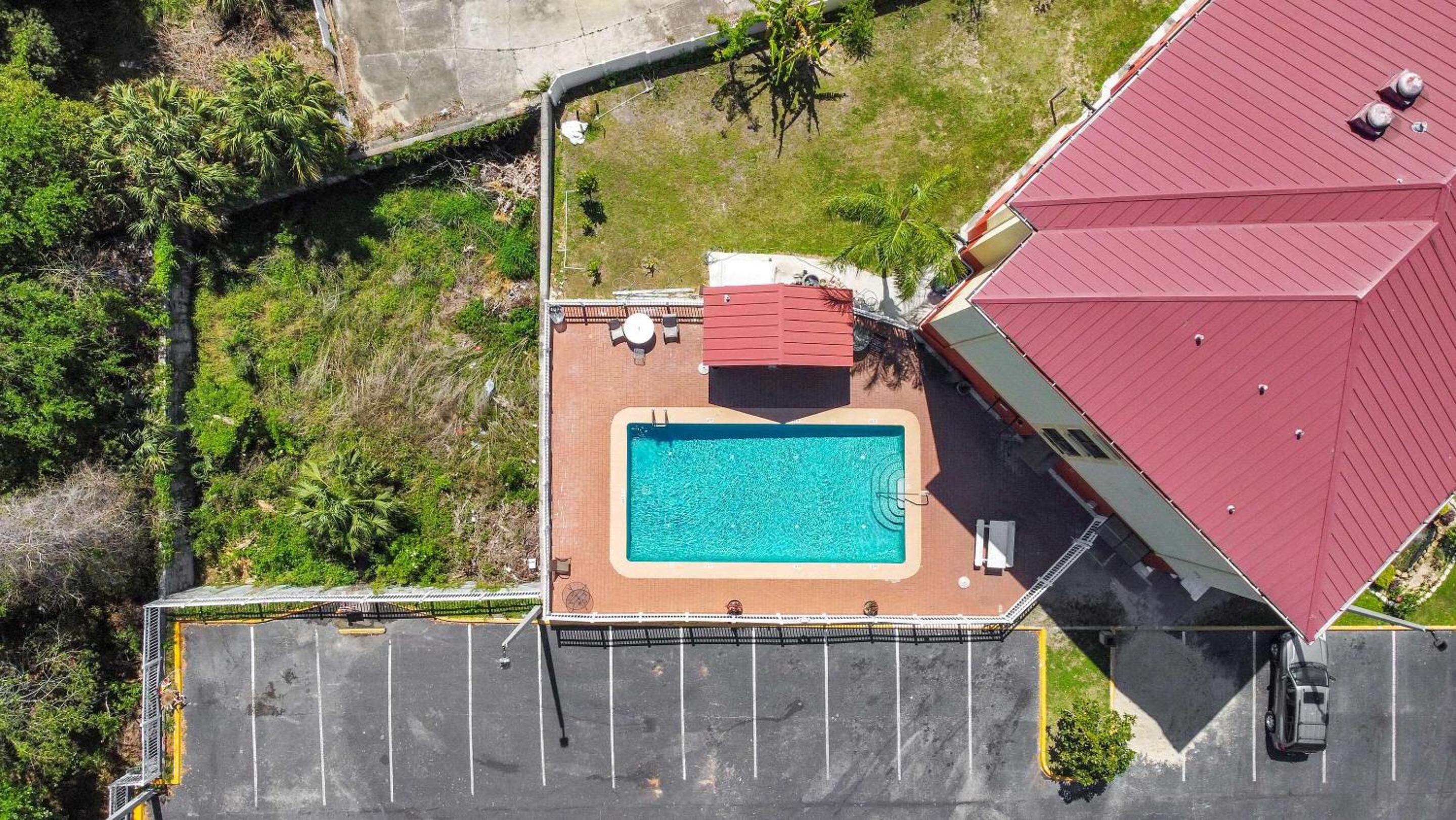 Leesburg Vacations - Sleep Inn Leesburg Chain of Lakes - Property Image 5