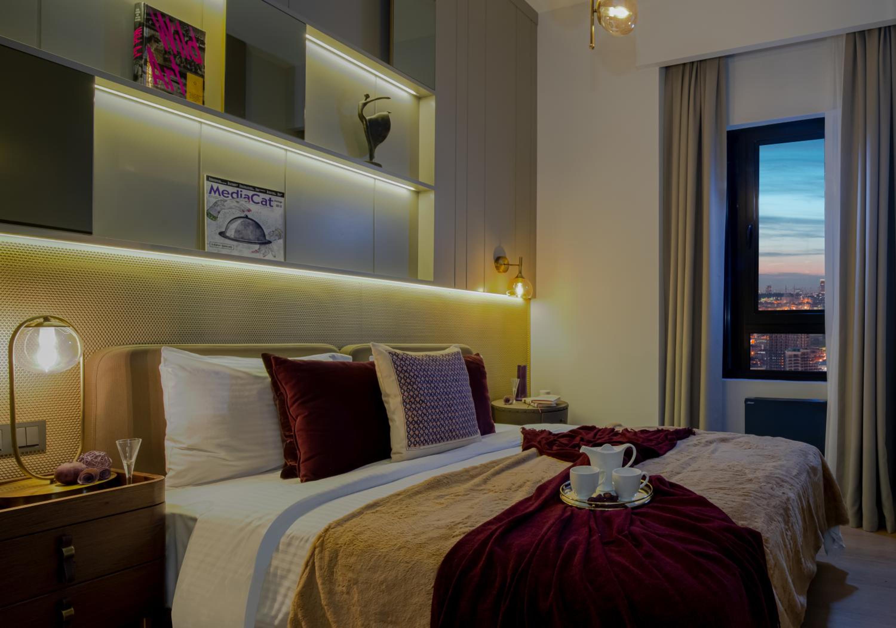 G Tower Furnished Apartment Rentals