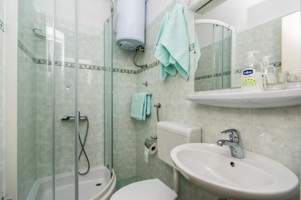 Apartments & Rooms Jokovic