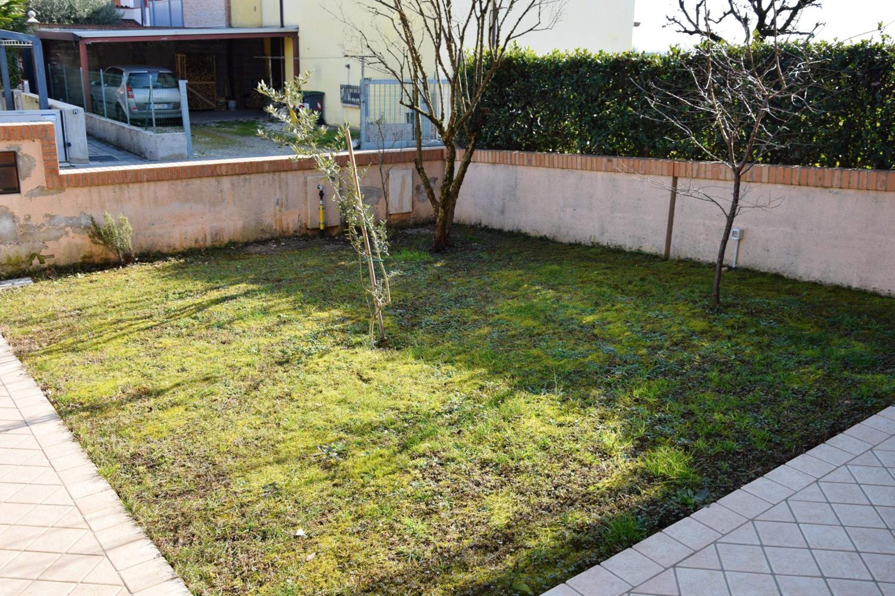 Cosy Apartment in Romano D'Ezzelino with Private Garden photo 2