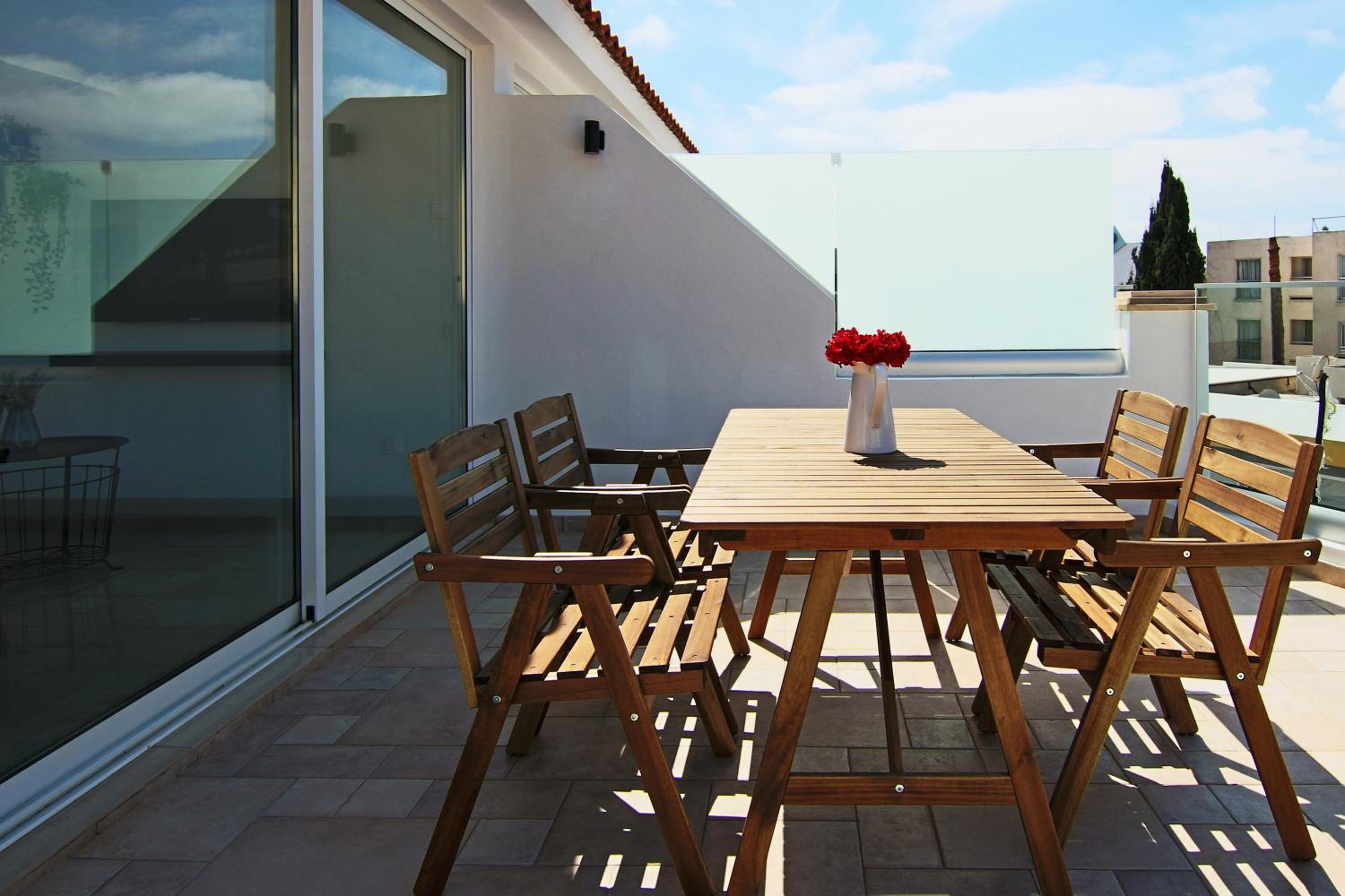 Phaedrus Living Seaside Flat Lighthouse 63