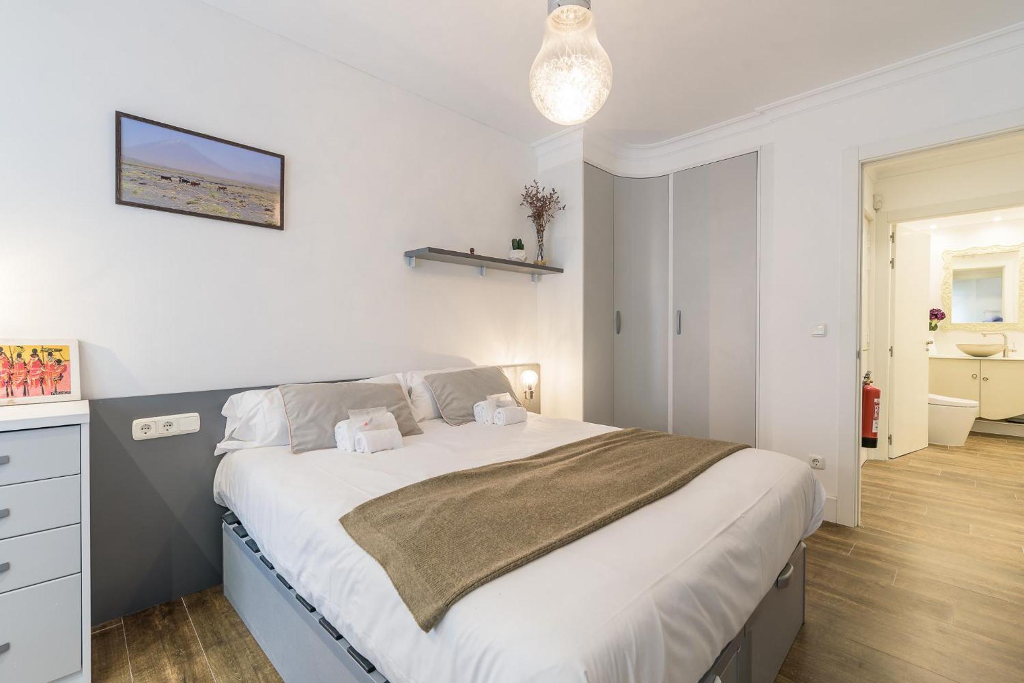 Colon Zurriola IB Apartments photo 2