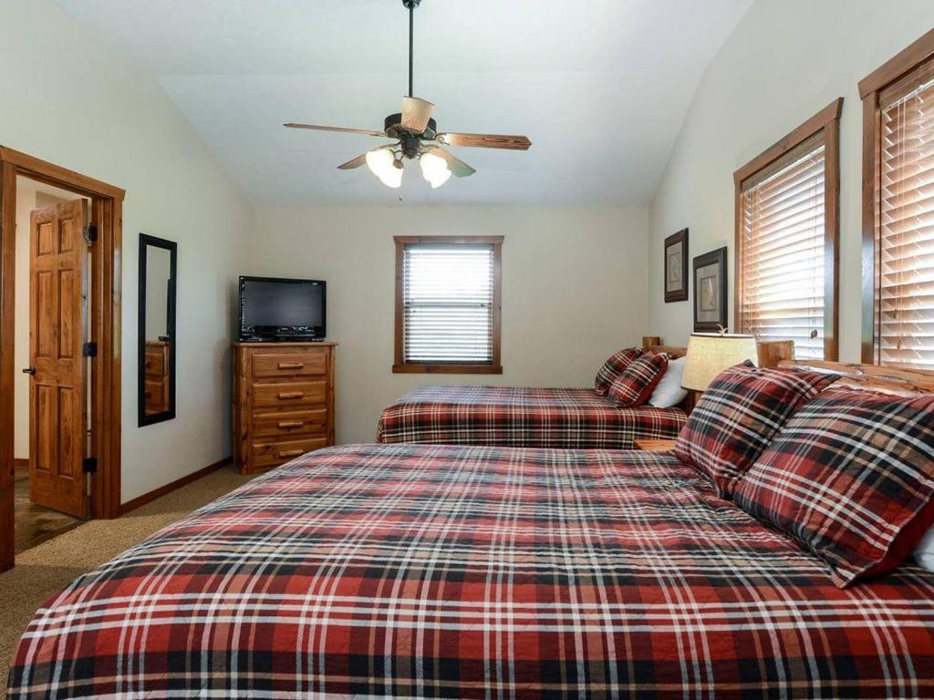 Lodge 371 view 2