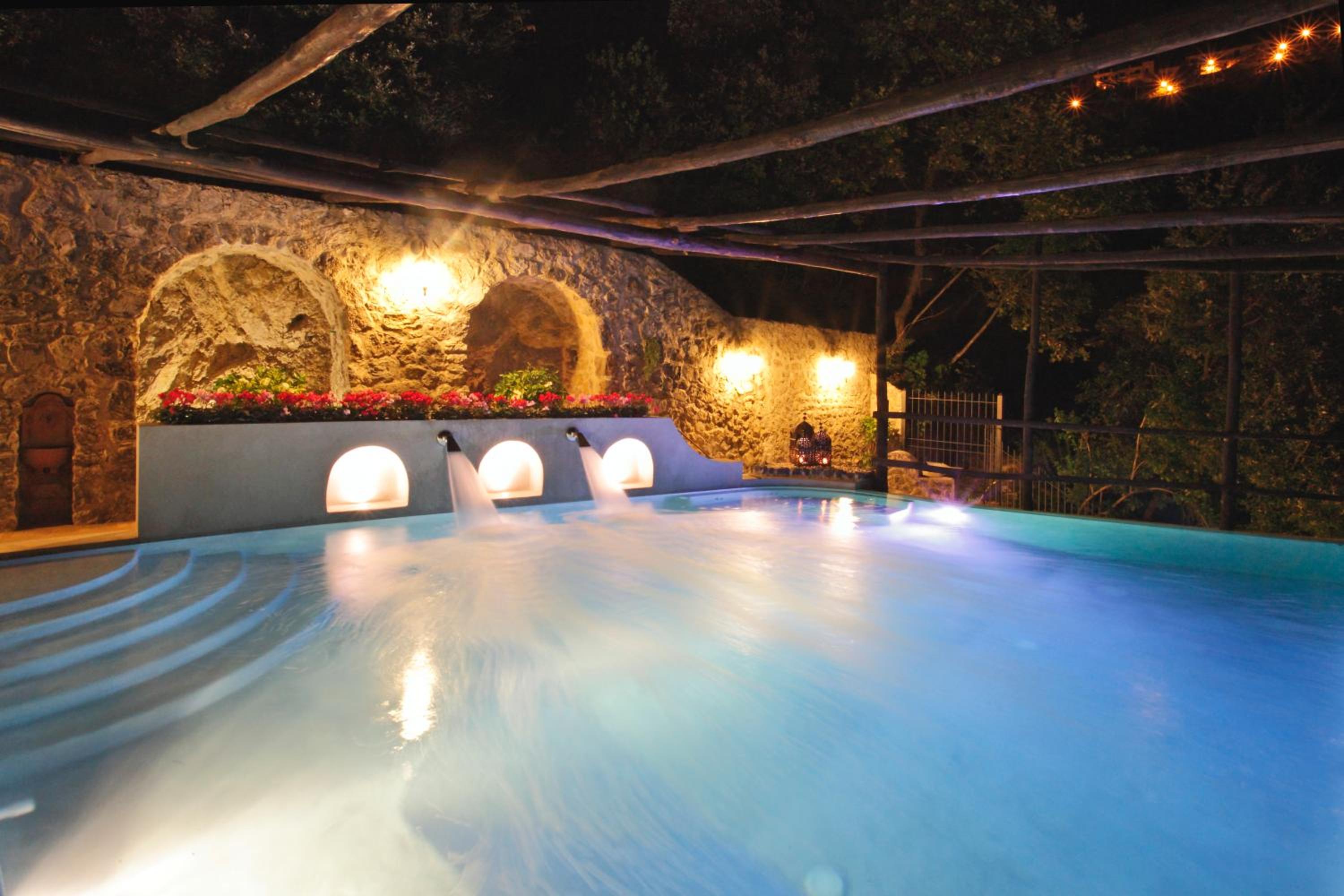 Villa Alba d'Oro - Historic luxury villa view 3
