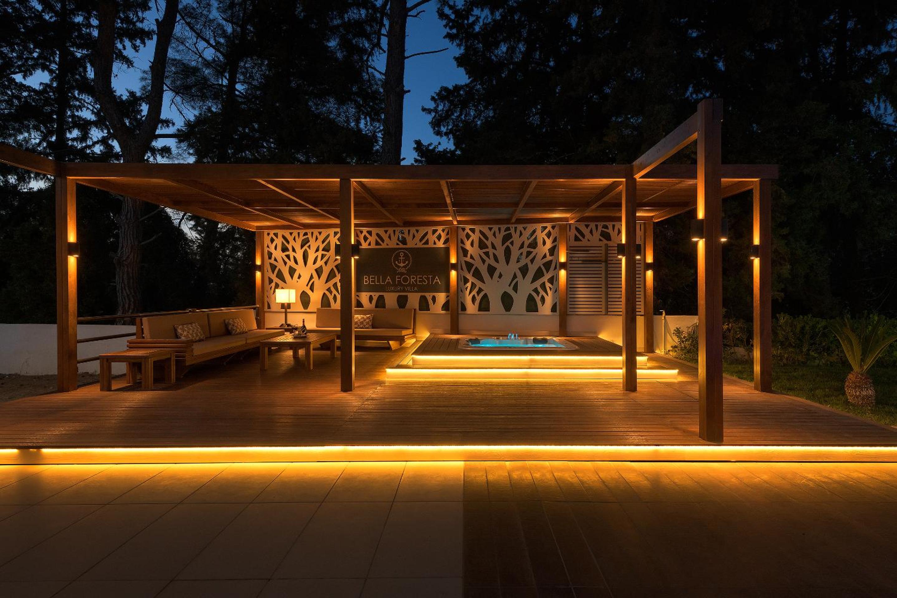 Bella Foresta Villa